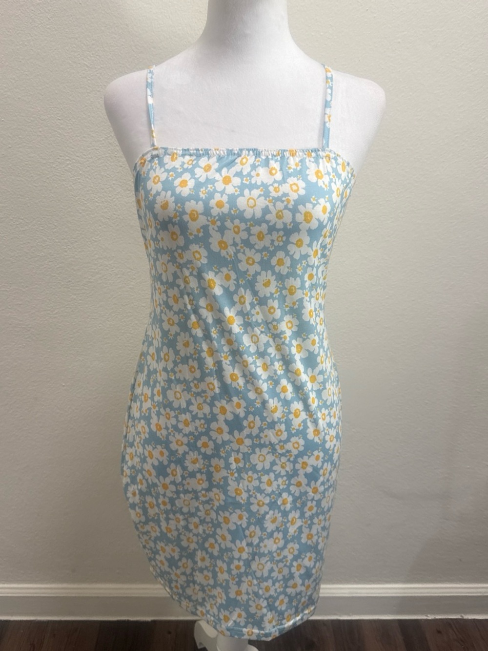SHEIN Blue Daisy Floral Bodycon Dress
